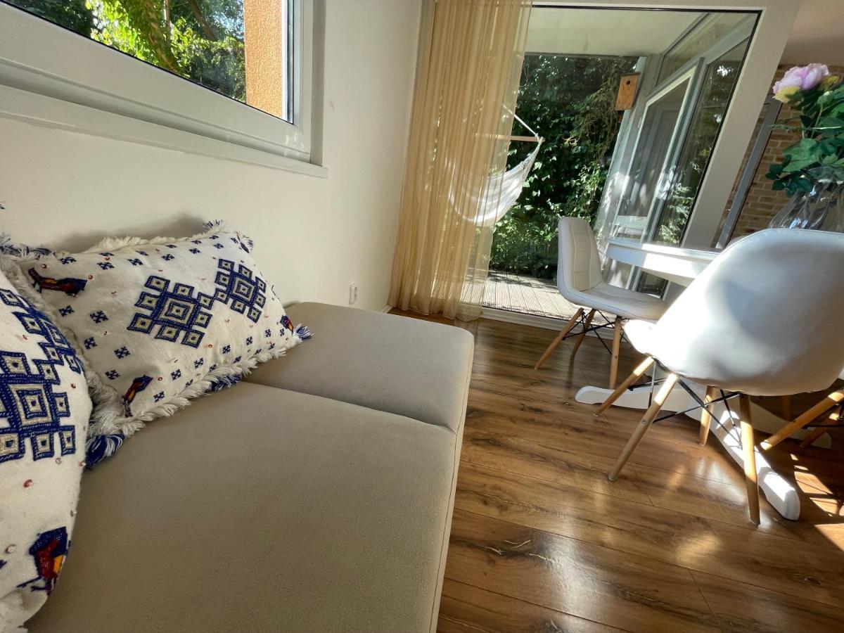 70M2 Romantic Living In The Old Town With Garden Братислава Экстерьер фото