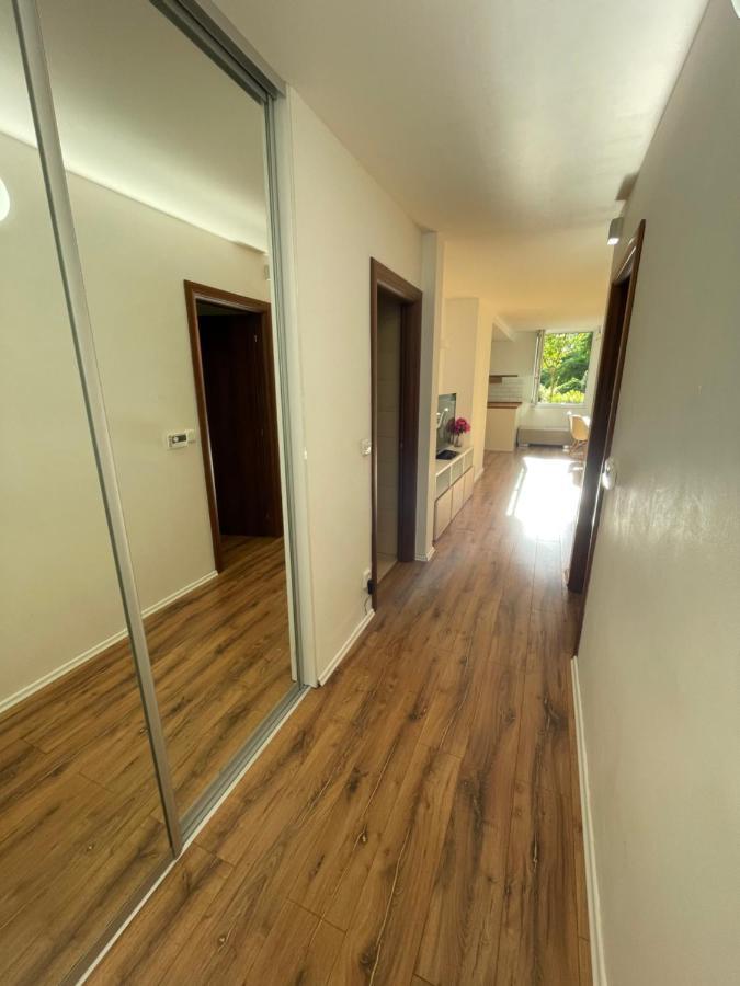 70M2 Romantic Living In The Old Town With Garden Братислава Экстерьер фото